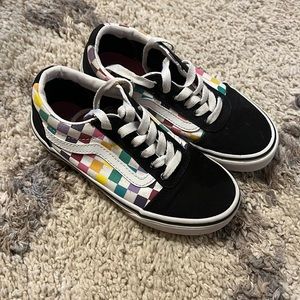 Girls Vans